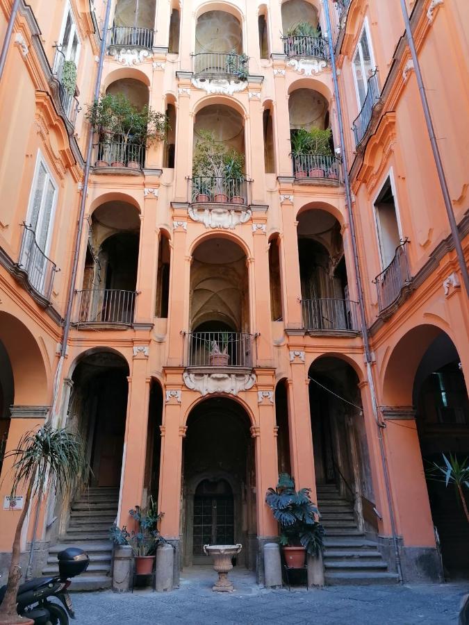 Villa Napoli Royal Flats Extérieur photo
